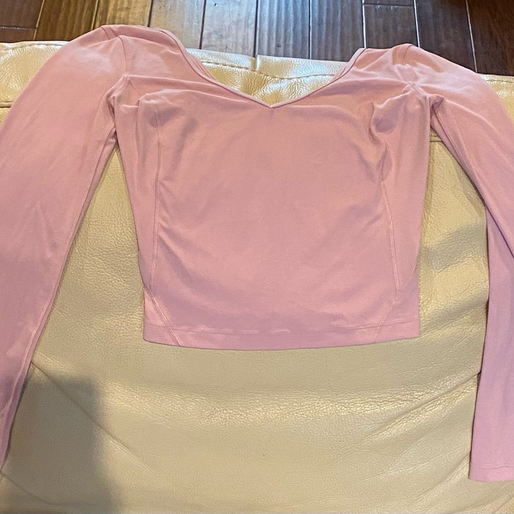 Lululemon Align Long Sleeve Pink. Tag was removed but it’s a size 2. So soft! - Picture 7 of 10